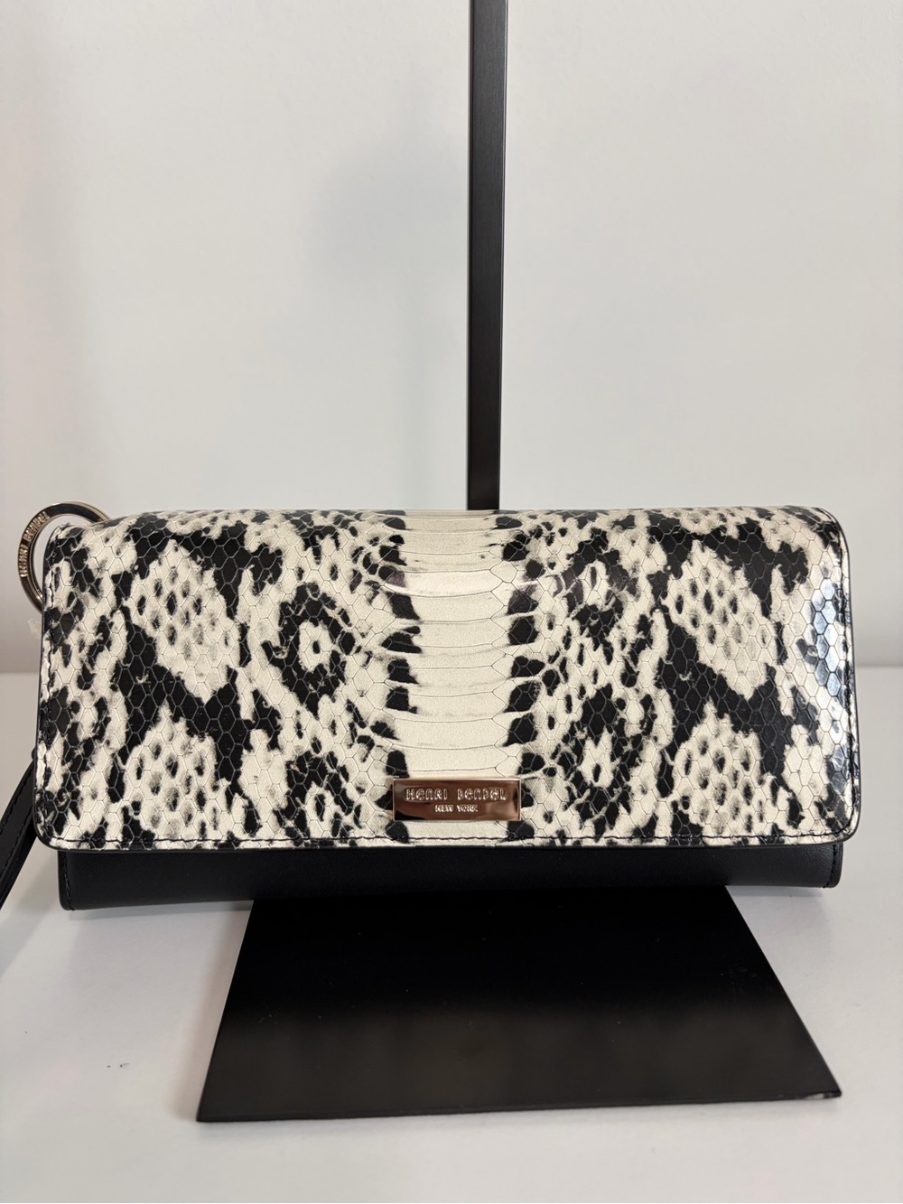 Henri Bendel Uptown Organizer Black & White Snake-Print Wristlet Clutch